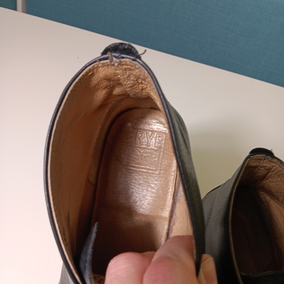 Frye Boots Mens 9.5 Black Phillip Chukka Leather Lace Up Ankle 87533 - Picture 12 of 14